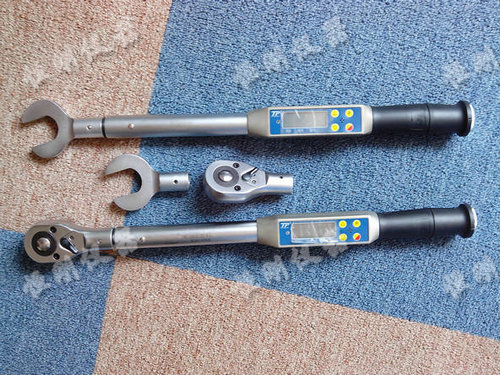 扭力扳手圖片