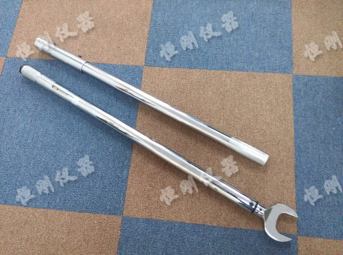 預(yù)置扭矩扳手圖片