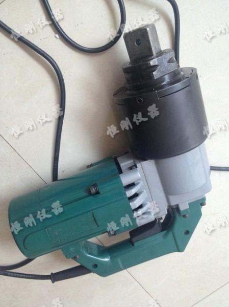 電動(dòng)扭矩扳手圖片