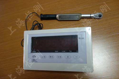 電子數(shù)顯扳手圖片