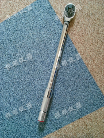 預(yù)置式扭矩扳手圖片