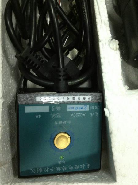 電動扭矩扳手