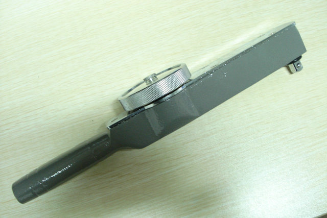帶刻度手動(dòng)扳手