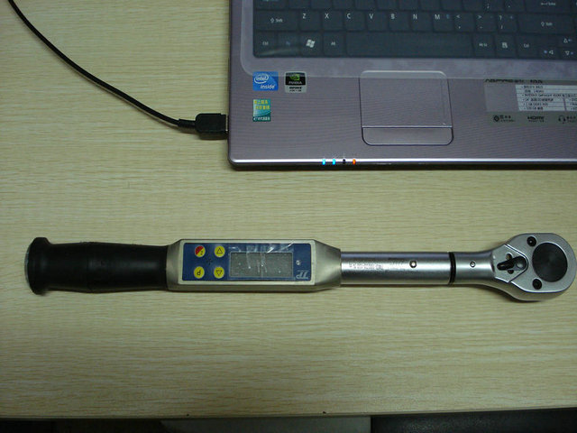 電子式扳手